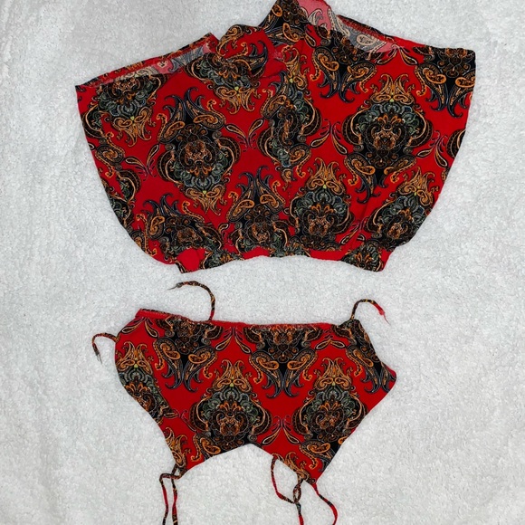 Matching short set - Picture 3 of 5